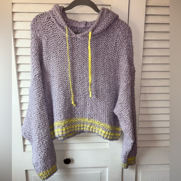 Pilcro Sailcloth Hooded Sweater Lavender Yellow Trim Size M Anthropologie - Picture 2 of 8